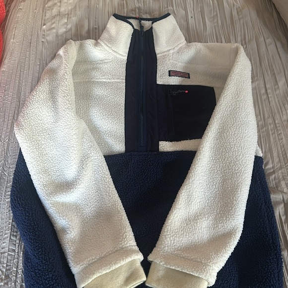 Vineyard Vines 3/4 zip fleece - Picture 3 of 4